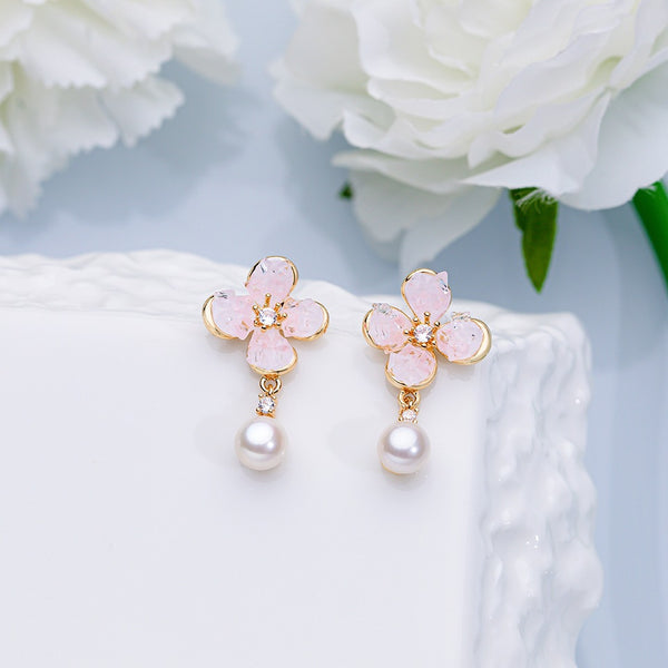 4-Petal Flower Studs