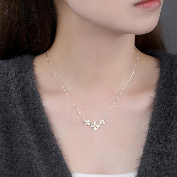 Flower Silver Necklace