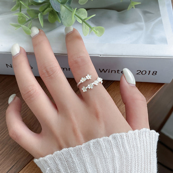 Silver Flower Ring